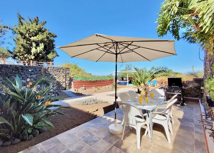 - Playa. Situada En Un Entorno Natural. * ラ・オロタバ