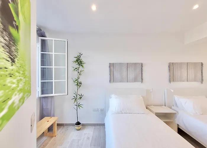 - Playa. Situada En Un Entorno Natural. * ラ・オロタバ