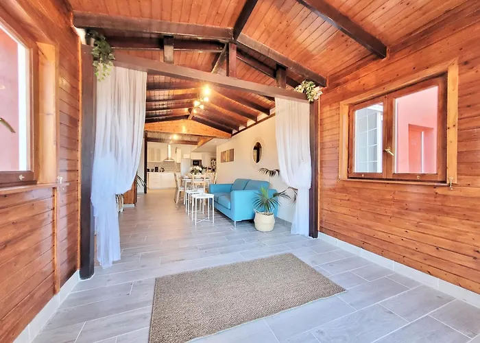 - Playa. Situada En Un Entorno Natural. ラ・オロタバ